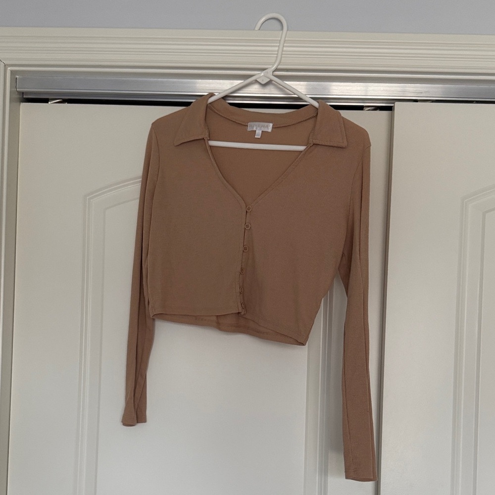 Elegant Tan Button-Up Crop Top
